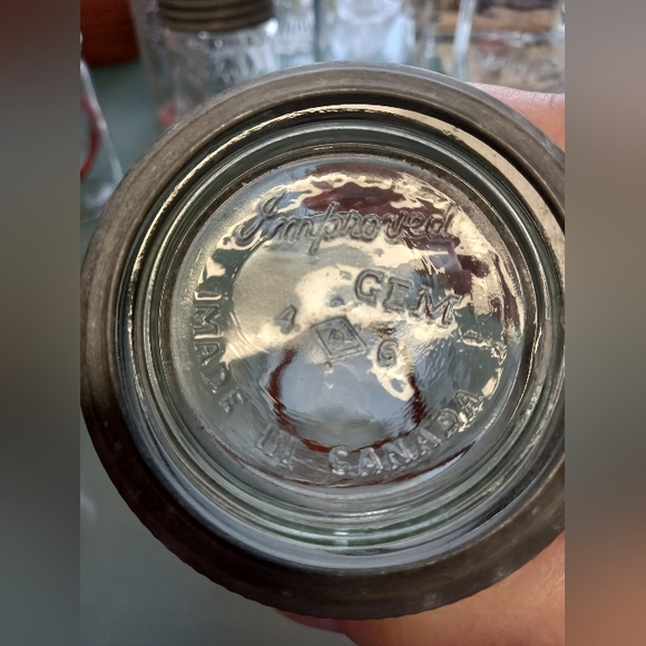 Vintage Improved Gem canning jar - Picture 2 of 3